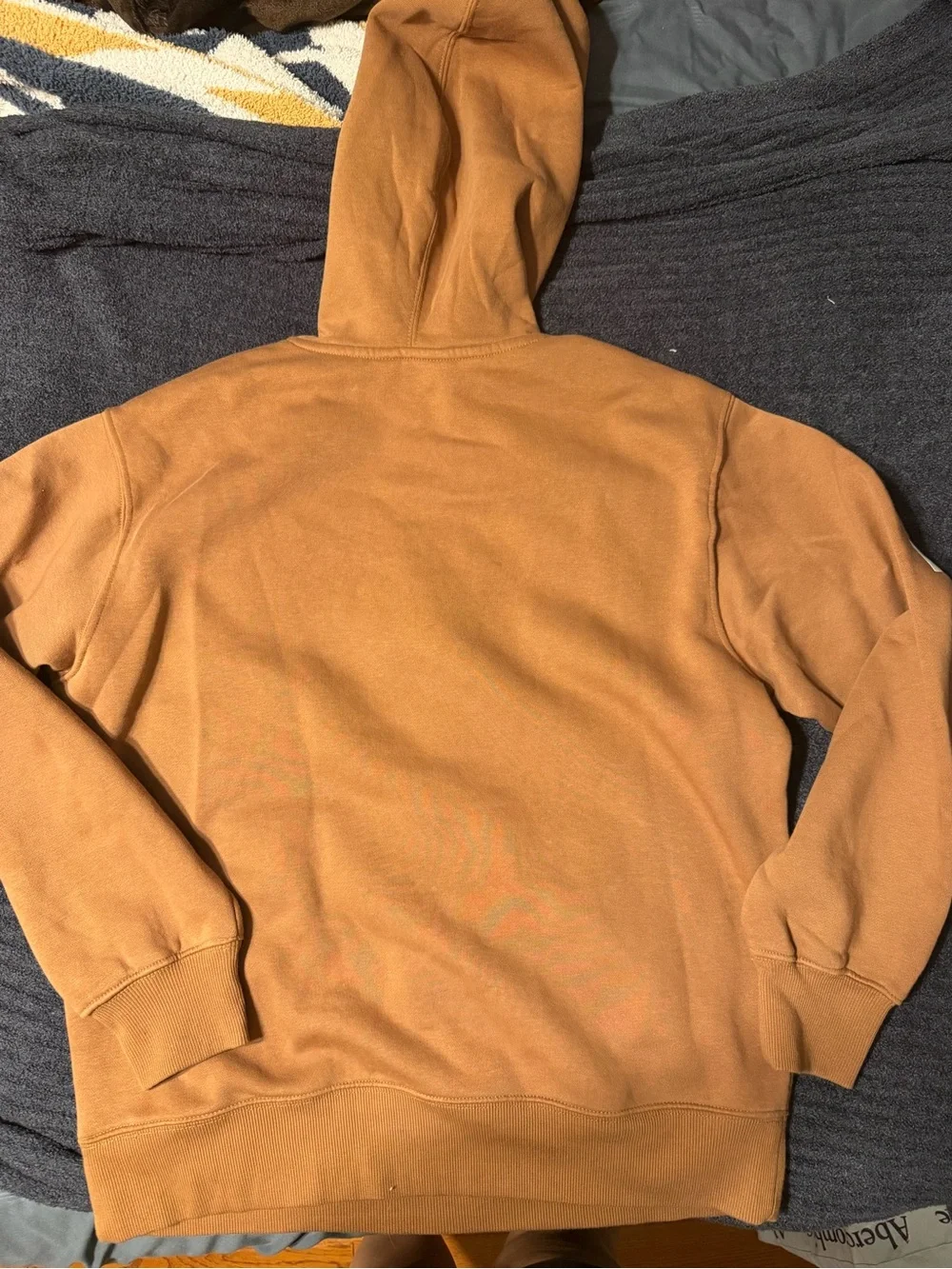 Wrangler Brown Hoodie with White Logo - Picture 3 of 4